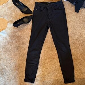 PAIGE Women's Classic Black Skinny Jeans